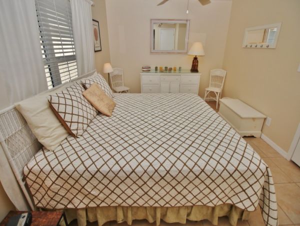 New Smyrna Beach Condo 978488