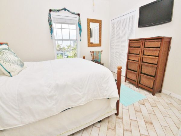 New Smyrna Beach Condo 978489