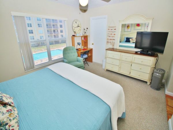 New Smyrna Beach Condo 978493