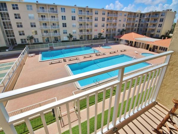 New Smyrna Beach Condo 978493