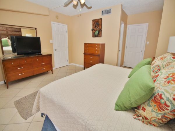 New Smyrna Beach Condo 978494