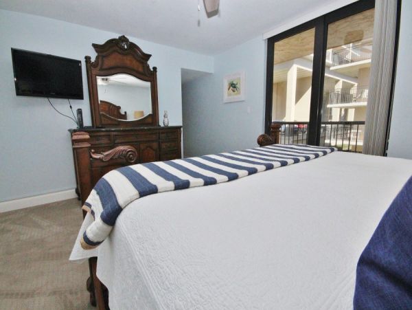 New Smyrna Beach Condo 978503