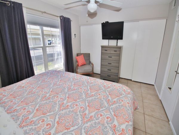 New Smyrna Beach Condo 978514