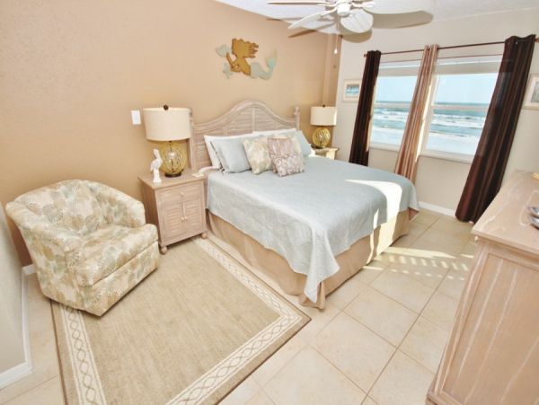 New Smyrna Beach Condo 978517