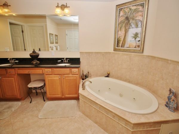 New Smyrna Beach Condo 978519