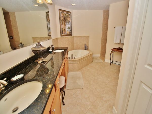 New Smyrna Beach Condo 978519