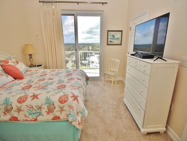 New Smyrna Beach Condo 978519