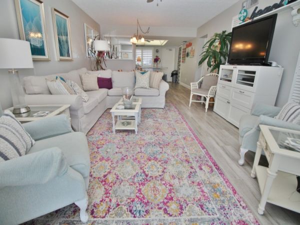 New Smyrna Beach Condo 978521
