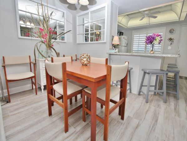 New Smyrna Beach Condo 978521