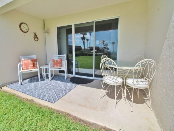 New Smyrna Beach Condo 978521