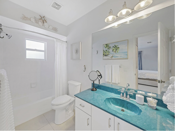 Marco Island Vacation Home Two Bedrooms with Caged Pool