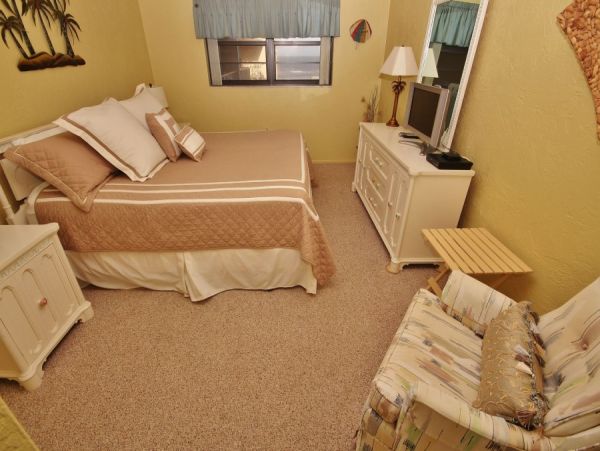New Smyrna Beach Condo 978529