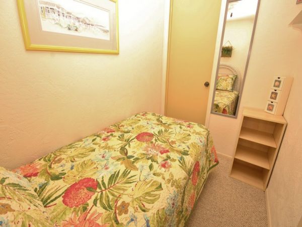 New Smyrna Beach Condo 978529