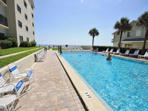 New Smyrna Beach Condo 978529