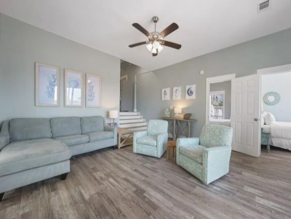 Destin Vacation Home With Private Pool & Short Walk To Beach