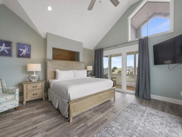 Destin Vacation Home With Private Pool & Short Walk To Beach