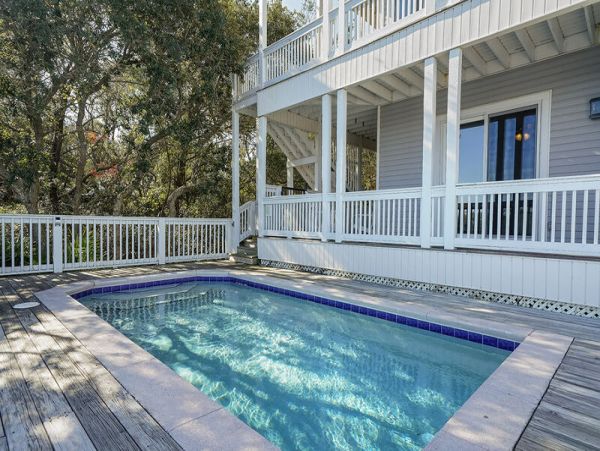 Destin Vacation Home With Private Pool & Short Walk To Beach