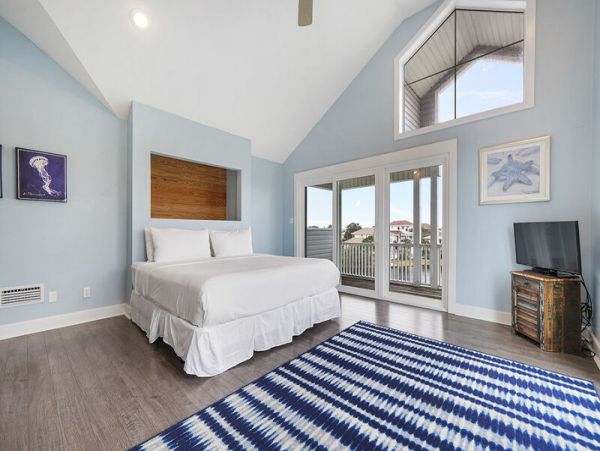 Destin Vacation Home With Private Pool & Short Walk To Beach