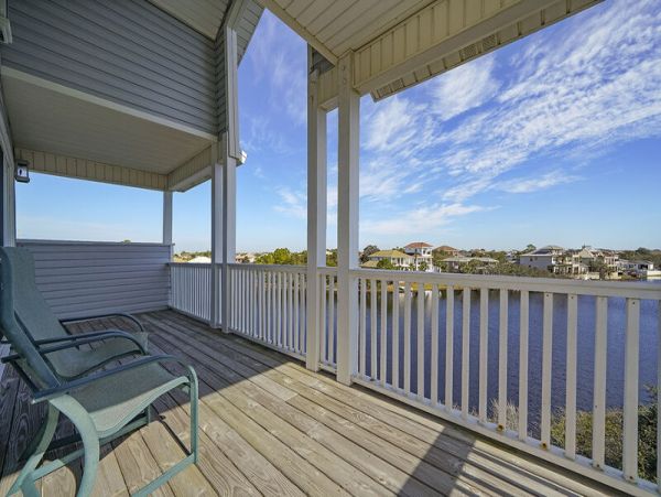 Destin Vacation Home With Private Pool & Short Walk To Beach