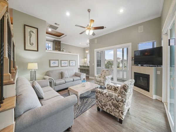 Destin Vacation Home With Private Pool & Short Walk To Beach