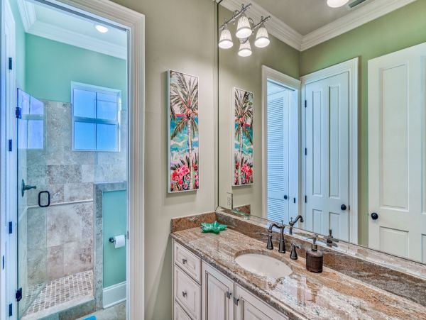 Four Bedrooms Luxury Vacation Home in Seagrove Beach
