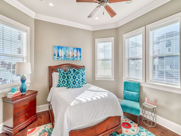 Four Bedrooms Luxury Vacation Home in Seagrove Beach