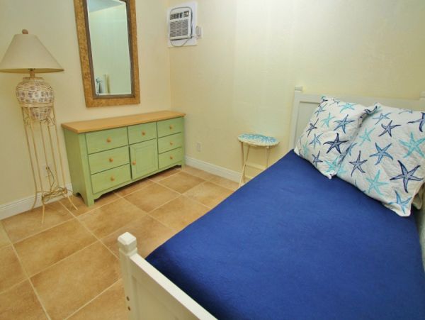New Smyrna Beach Condo 978535