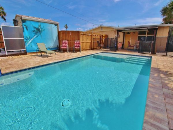 New Smyrna Beach Condo 978535