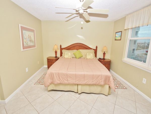 New Smyrna Beach Condo 978539
