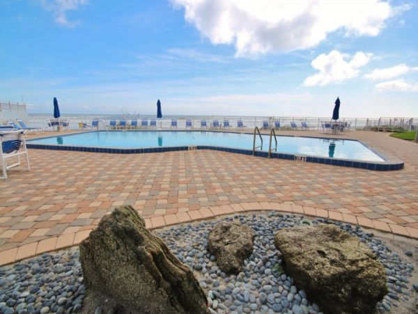 New Smyrna Beach Condo 978539