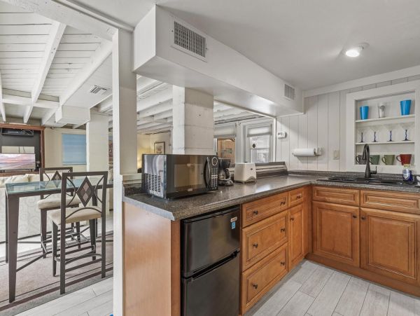 Oceanfront New Smyrna Beach Luxury Pool Home - Private Group Retreat