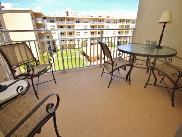 New Smyrna Beach Condo 978541