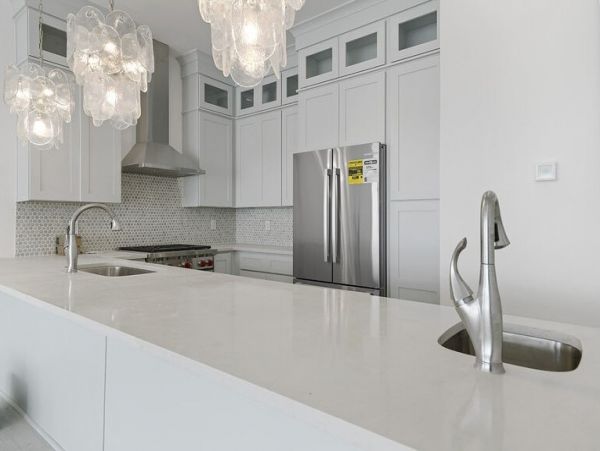 Gulf Front Six Bedroom Vacation Rental Villa in Destin
