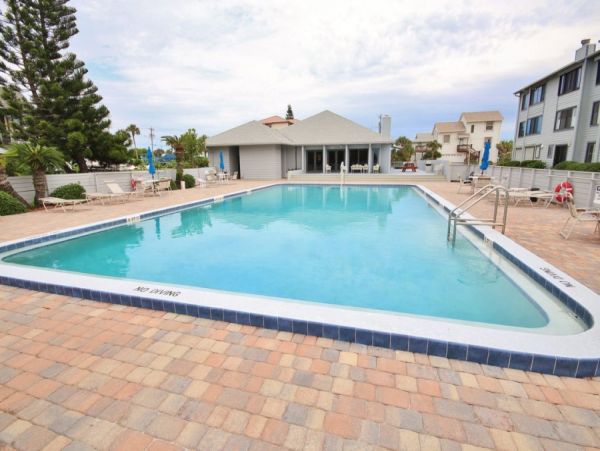 New Smyrna Beach Condo 978552