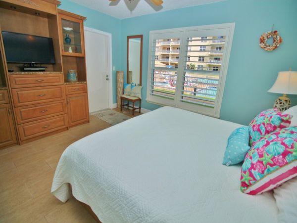 New Smyrna Beach Condo 978553