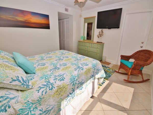 New Smyrna Beach Condo 978556