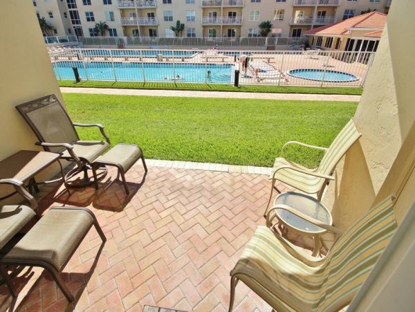 New Smyrna Beach Condo 978556