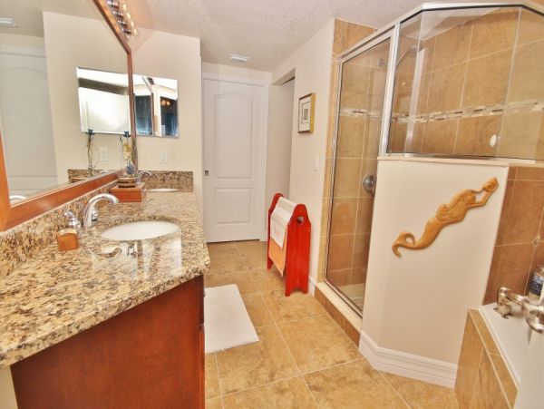 New Smyrna Beach Condo 978561