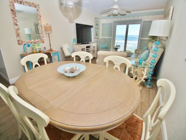 New Smyrna Beach Condo 978563