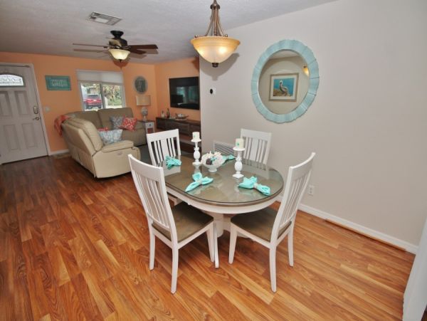 New Smyrna Beach Home 978572