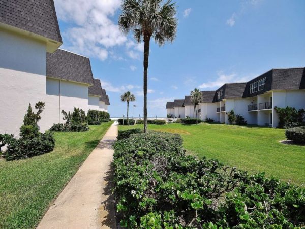 New Smyrna Beach Condo 978575