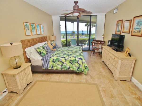New Smyrna Beach Condo 978576