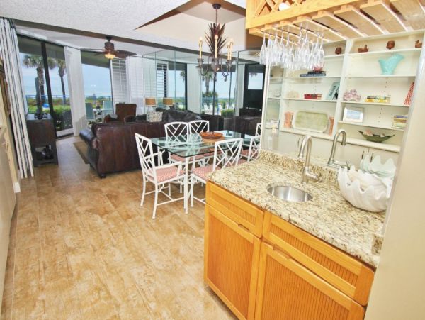 New Smyrna Beach Condo 978576