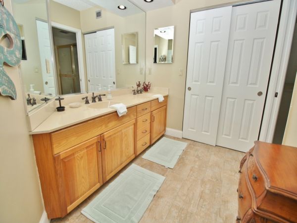 New Smyrna Beach Condo 978576