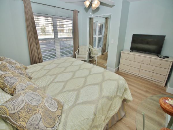 New Smyrna Beach Condo 978580