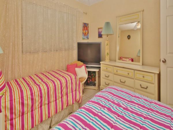 New Smyrna Beach Condo 978581