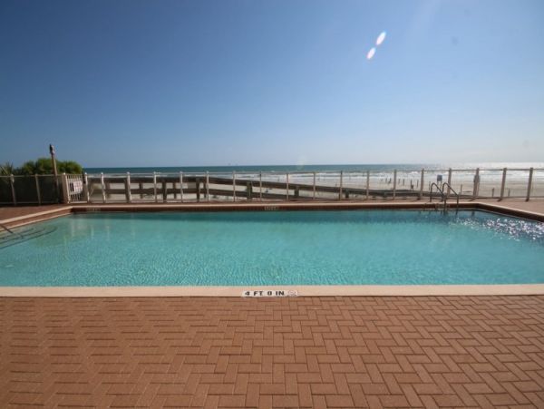 New Smyrna Beach Condo 978582