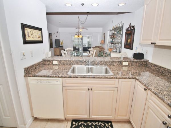 New Smyrna Beach Condo 978587