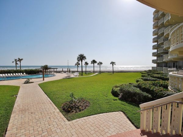 New Smyrna Beach Condo 978592