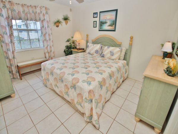 New Smyrna Beach Condo 978595